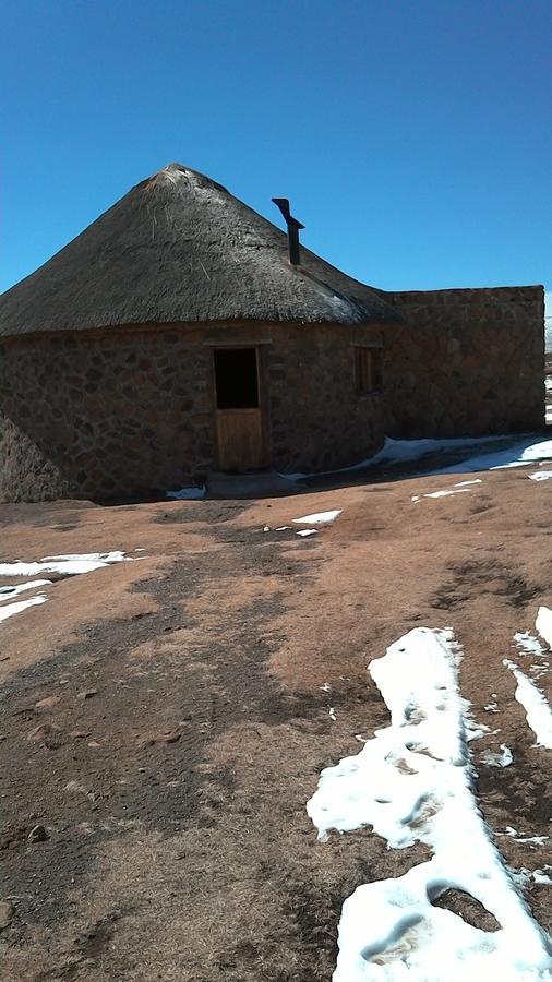 Sani Stone Lodge Mokhotlong Экстерьер фото