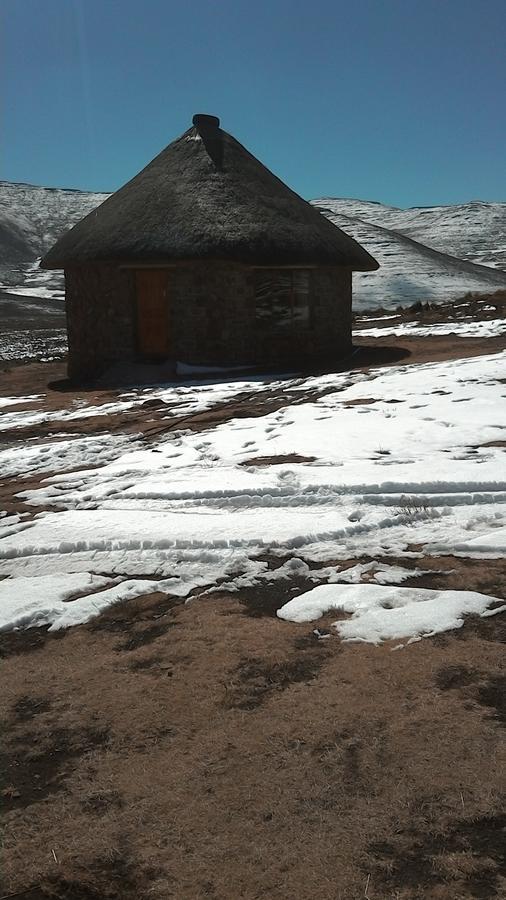 Sani Stone Lodge Mokhotlong Экстерьер фото